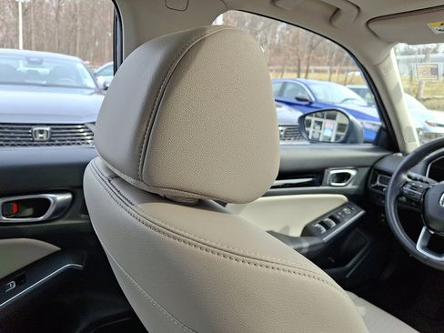 Used 2022 Honda Civic Touring image 13