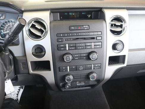 Used 2012 Ford F150 XLT w/ XLT Chrome Pkg image 42