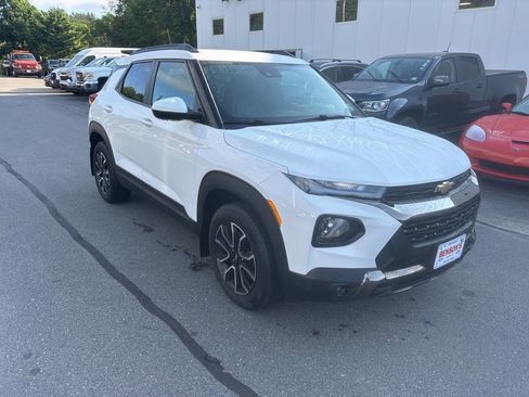 Used 2021 Chevrolet TrailBlazer ACTIV w/ Convenience Package image 7