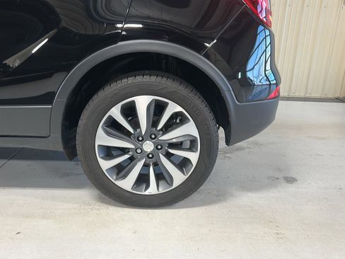 Used 2021 Buick Encore Preferred w/ Safety Package image 26