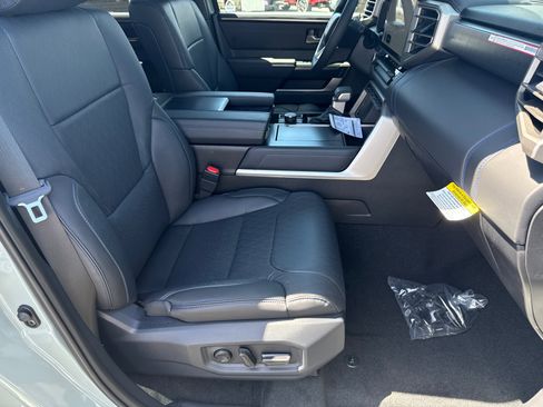 New 2026 Toyota Tundra Platinum image 12