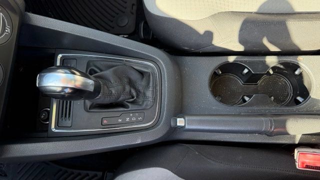 Used 2017 Volkswagen Jetta S FWD image 18