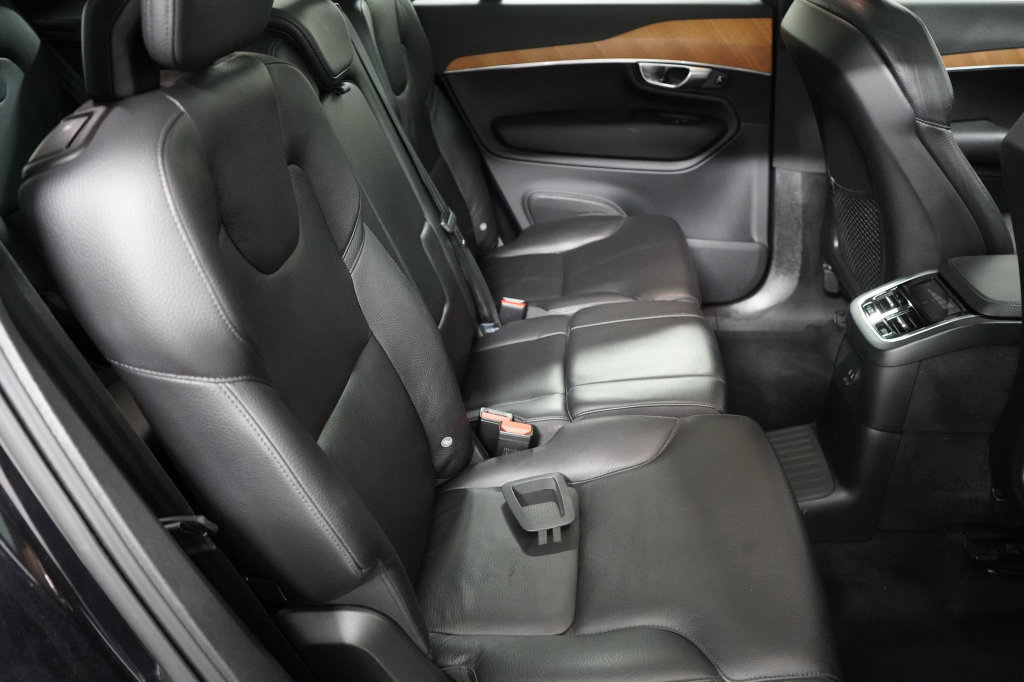 Used 2021 Volvo XC90 T8 Inscription Expression w/ Advanced Package AWD/4WD image 23