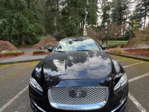 Used 2016 Jaguar XJ L Supercharged image 1