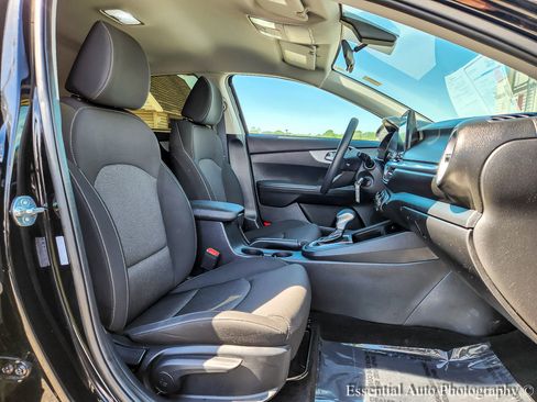 Used 2024 Kia Forte LX FWD image 29