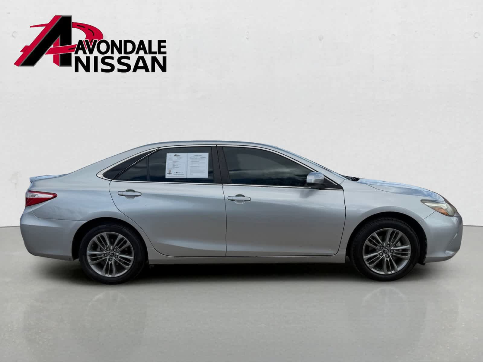 Used 2017 Toyota Camry SE FWD image 7
