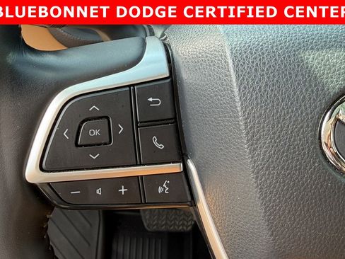 Used 2023 Toyota Highlander Platinum FWD image 14