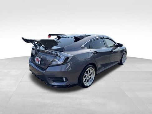 Used 2019 Honda Civic LX image 4
