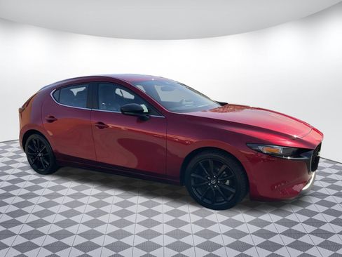 Used 2024 MAZDA MAZDA3 s FWD image 1