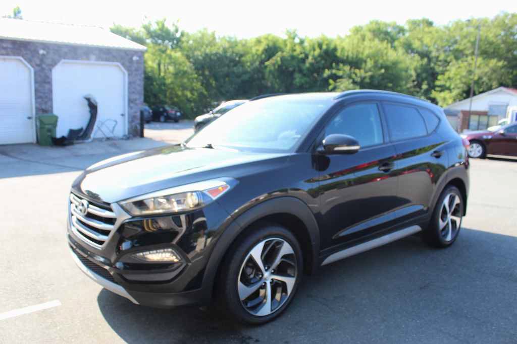 Used 2018 Hyundai Tucson Value AWD/4WD image 1