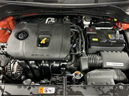 Used 2025 Kia Soul LX w/ LX Technology Package image 23