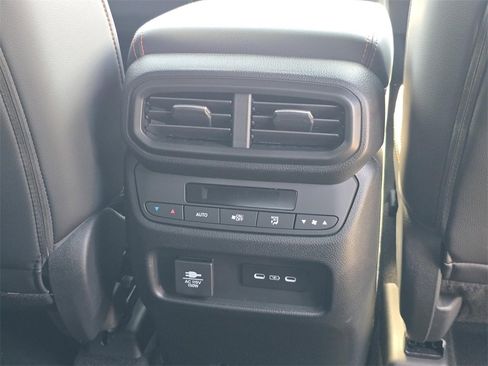 New 2025 Honda Pilot TrailSport image 25