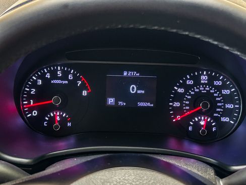Used 2020 Kia Soul X-Line FWD image 21