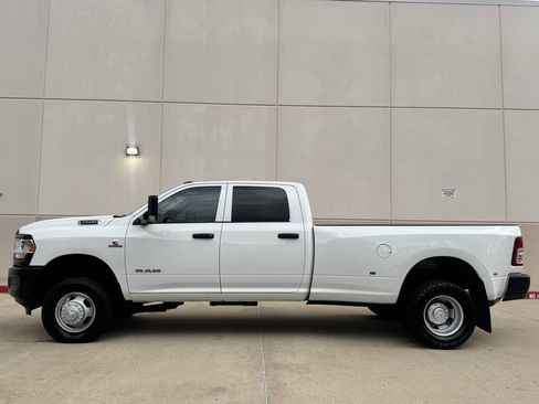 Used 2022 RAM 3500 Tradesman AWD/4WD image 2