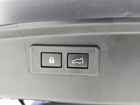 Used 2025 Subaru Outback Limited w/ Popular Package #2 AWD/4WD image 17