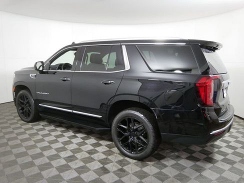 Used 2023 GMC Yukon SLT image 5