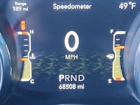 Used 2020 Jeep Wrangler Unlimited Sahara image 12