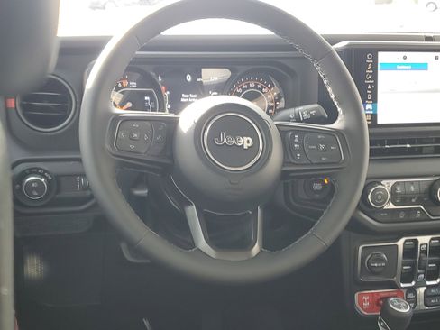 New 2026 Jeep Gladiator Rubicon image 12