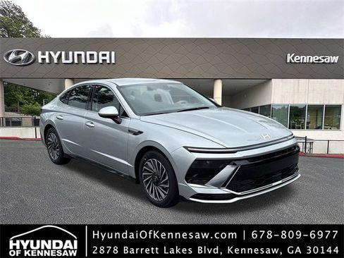 New 2025 Hyundai Sonata SEL image 1