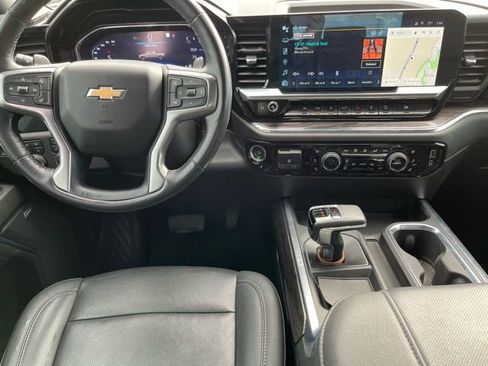 Used 2023 Chevrolet Silverado 1500 LTZ image 18