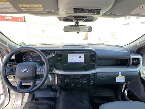 New 2025 Ford F350 XL w/ XL Chrome Package RWD image 44