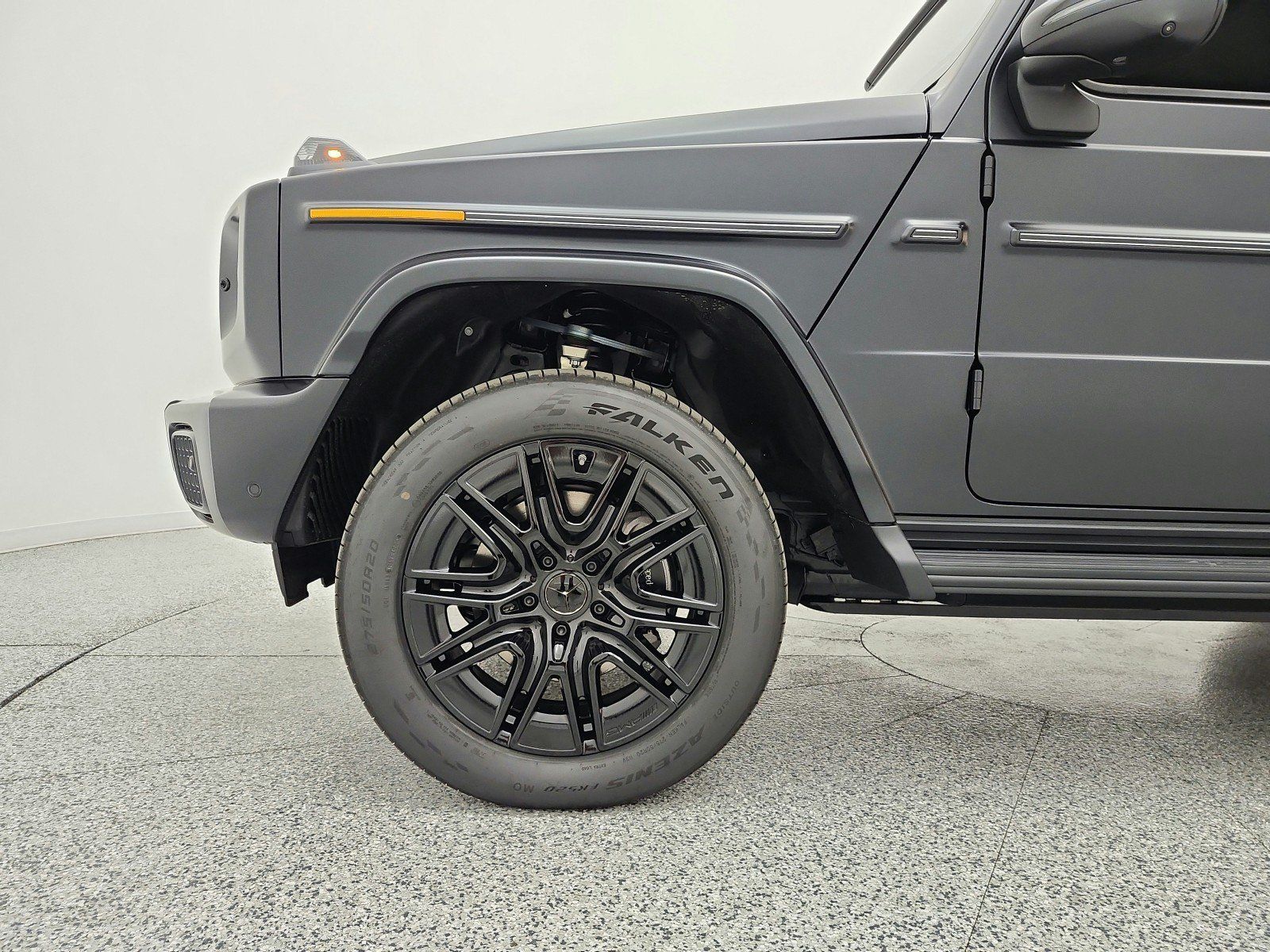 New 2027 Mercedes-Benz G 580 e image 13