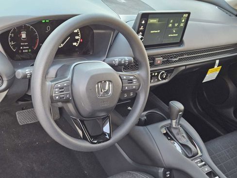 New 2026 Honda HR-V LX image 2