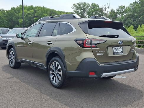 Certified 2024 Subaru Outback Touring AWD/4WD image 5