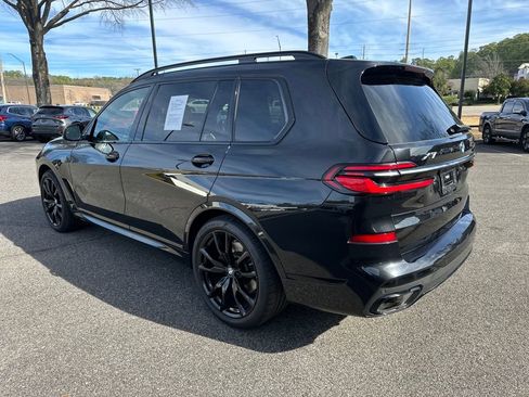 Used 2023 BMW X7 xDrive40i w/ M Sport Package image 9