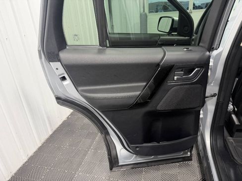 Used 2013 Land Rover LR2 HSE AWD/4WD image 22