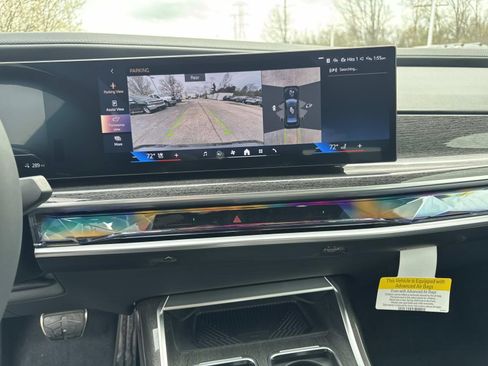 New 2026 BMW i7 xDrive60 AWD/4WD image 25