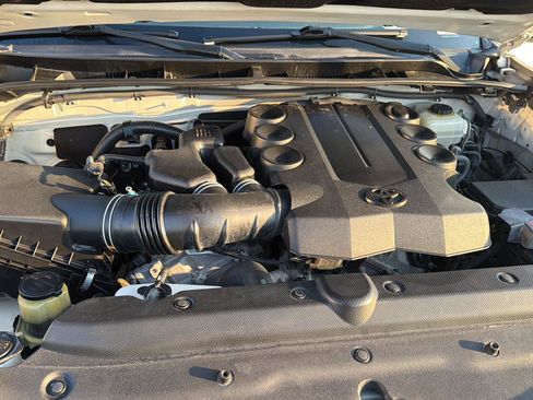 Used 2011 Toyota 4Runner 2WD image 32