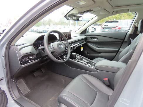 New 2026 Honda Accord EX-L image 2