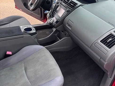 Used 2013 Toyota Prius V Two image 11