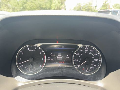 Used 2021 Nissan Sentra SR FWD image 8