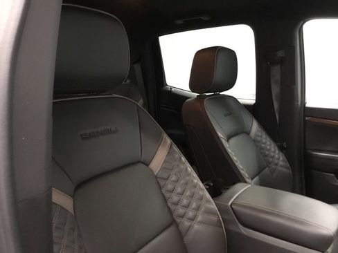Used 2023 GMC Canyon Denali AWD/4WD image 20