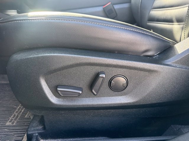 Used 2022 Ford Edge SEL w/ Convenience Package AWD/4WD image 12