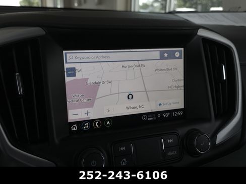 Used 2024 GMC Terrain SLT w/ Infotainment Package II AWD/4WD image 21