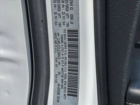 Used 2018 Dodge Durango Citadel w/ Technology Group AWD/4WD image 23