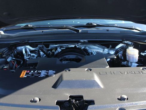 Used 2018 Chevrolet Tahoe LT image 38