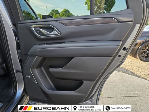 Used 2022 Chevrolet Tahoe Z71 w/ Z71 Off-Road Package AWD/4WD image 31