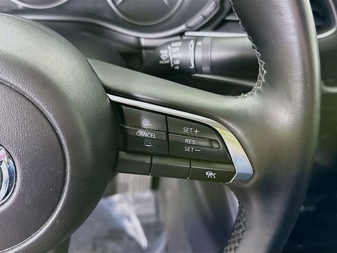 Used 2024 MAZDA MAZDA3 s FWD image 21