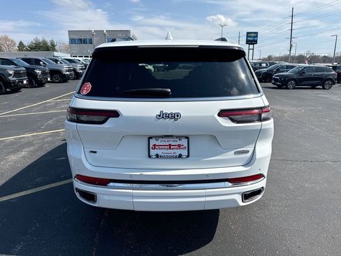Used 2023 Jeep Grand Cherokee L Overland RWD image 23