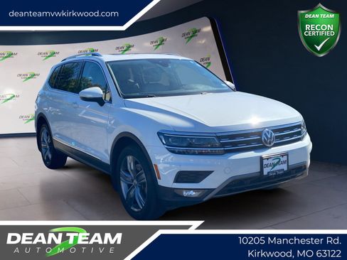Used 2018 Volkswagen Tiguan SEL Premium image 1