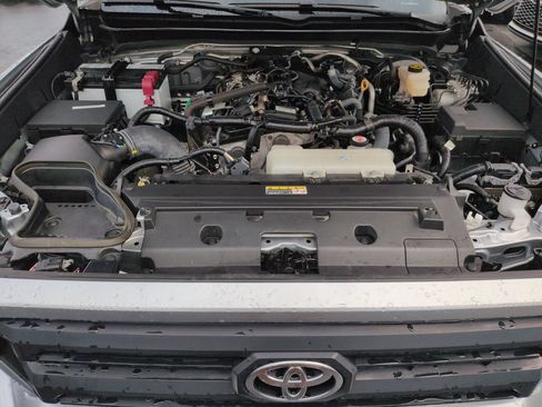Used 2024 Toyota Tacoma SR5 RWD image 22