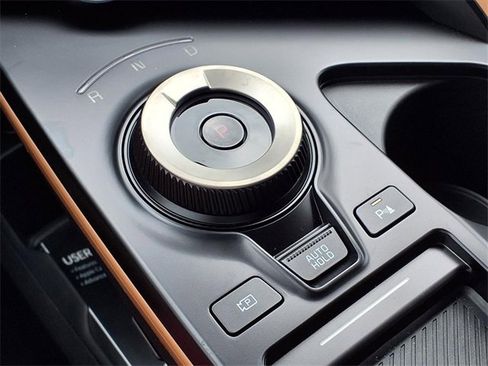 New 2025 Kia EV6 Wind image 12