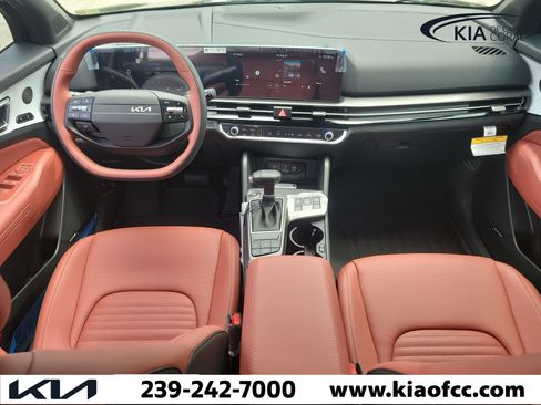 New 2026 Kia Sportage SX FWD image 17