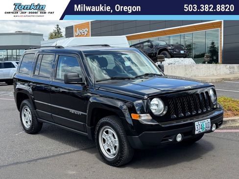 Used 2017 Jeep Patriot Sport AWD/4WD image 1