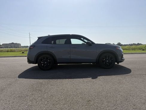 Used 2024 Honda HR-V Sport image 6
