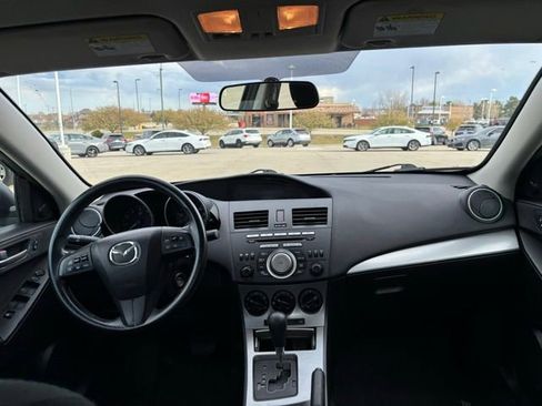 Used 2011 MAZDA MAZDA3 i Touring image 21